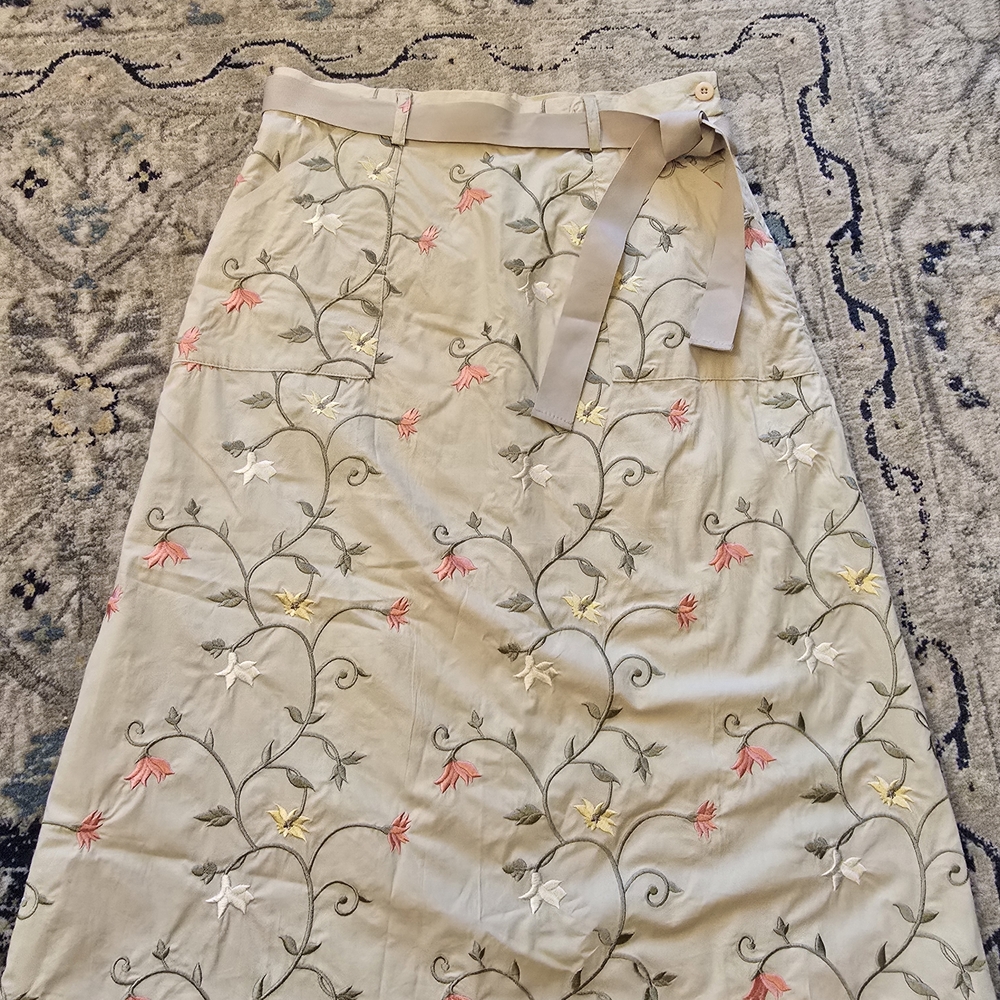 Floral Embroidered Orvis Women's Skirt Size 6
